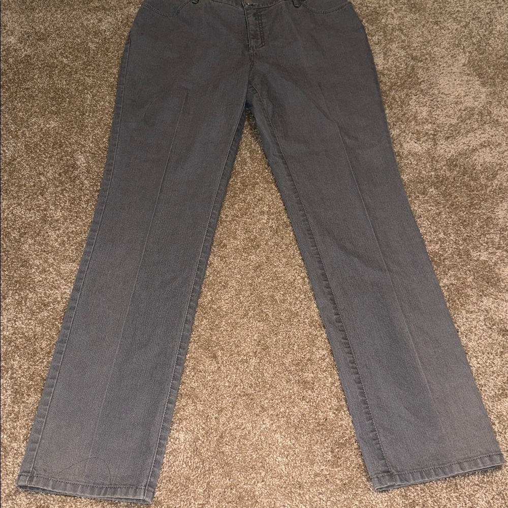 Lafayette 148 Bella Denim Thompson Jeans - size 10. JJ